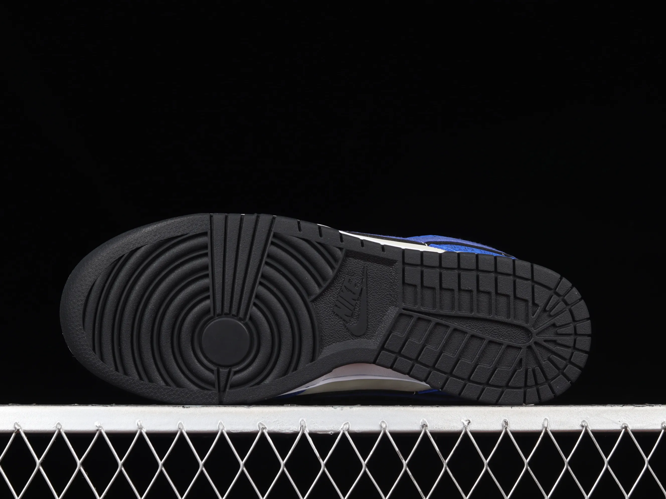 All Categories Nk SB Dunk Series Nk SB Dunk Low Low-top Sneakers Nk SB Dunk Low "Jackie Robinson" Robinson 75th Anniversary SB Retro Casual Sneakers DV2203-400